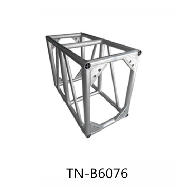Truss tent cover structure used